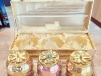 Premium 3 Jar set with tray in Golden box